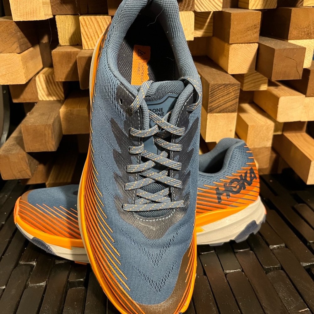 Hoka Torrent 2 | Trail Shoe | M 9.5 US